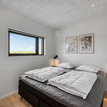 Vakantiehuis Brigita - 100m To The Fjord By Interhome
